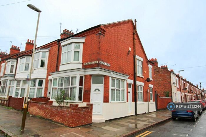 3 Bedroom End Of Terrace House To Rent In Walton Street, Leicester, LE3