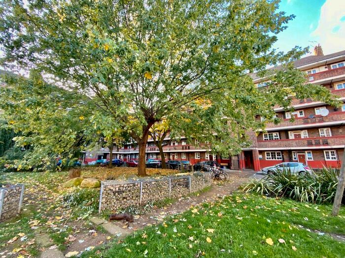 3 Bedroom Flat To Rent In Falmouth Road, London, SE1