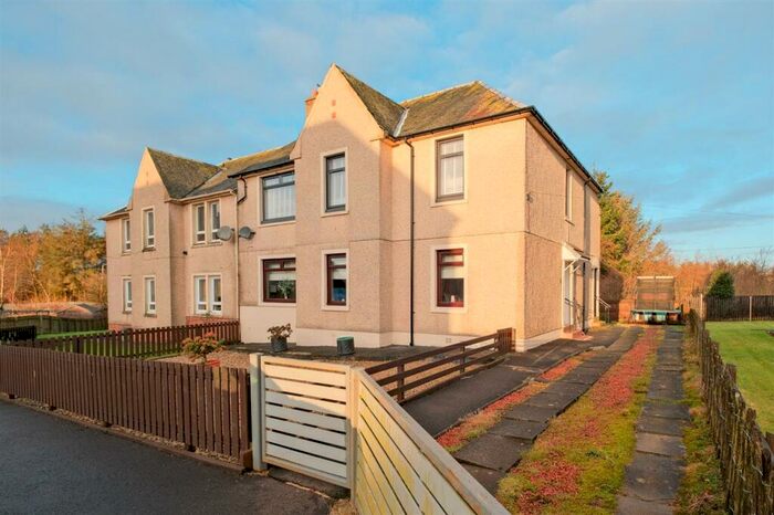 3 Bedroom Apartment For Sale In Hillview, Greengairs, ML6