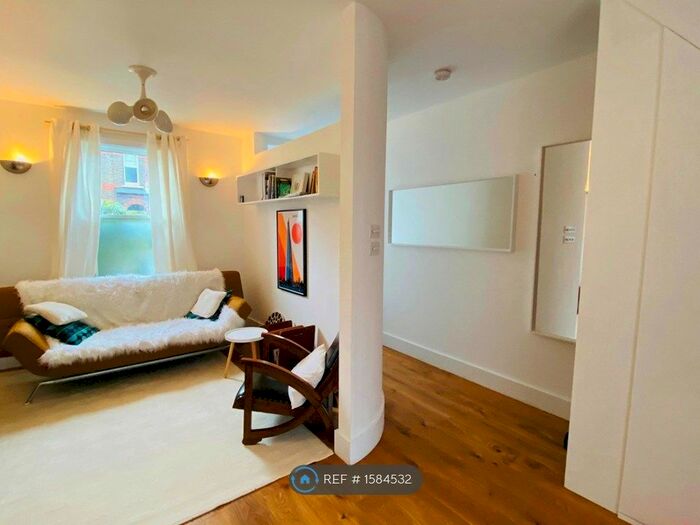 3 Bedroom Terraced House To Rent In Marne Street, London, W10
