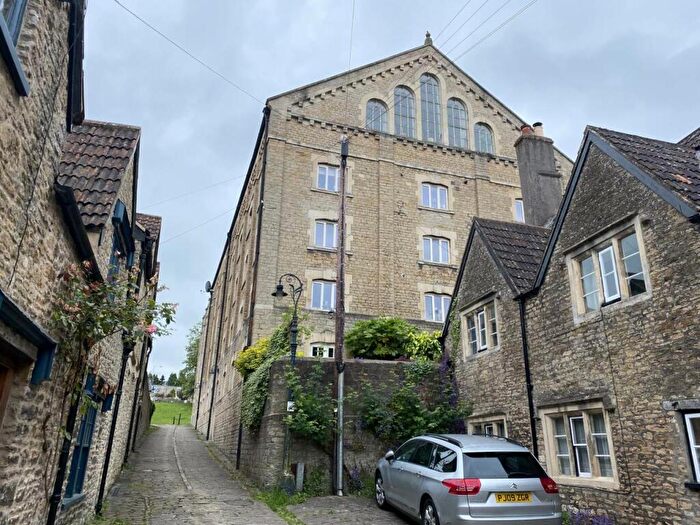 2 Bedroom Flat To Rent In The Old Brewery, Gentle Street, Frome, BA11