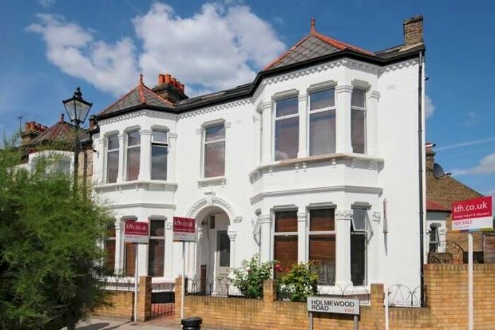 2 Bedroom Flat To Rent In Holmewood Road, Brixton, SW2