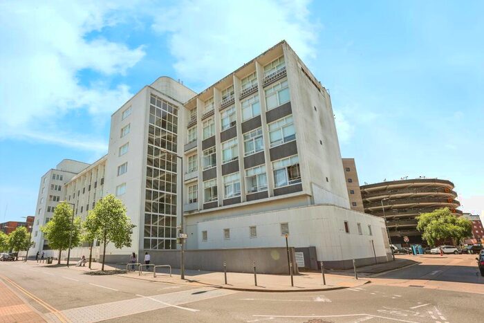 1 Bedroom Flat For Sale In Lee Street, Leicester, Leicestershire, LE1