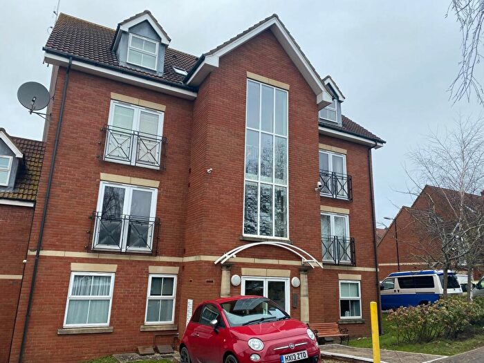 2 Bedroom Apartment To Rent In Oxenham Court, BS5