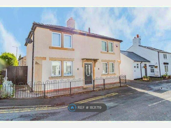 3 Bedroom Detached House To Rent In White Horse Lane, Preston, PR3