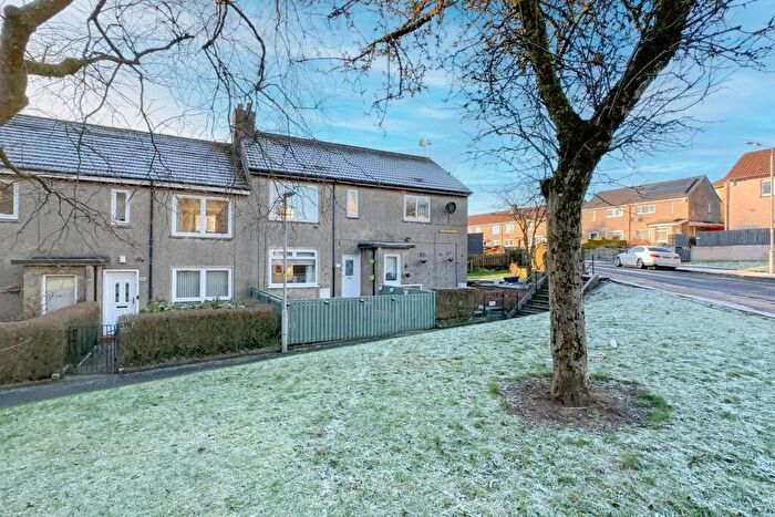 2 Bedroom Flat For Sale In Lennox Drive, Clydebank, G81