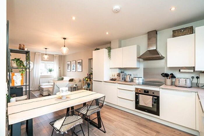 2 Bedroom Semi-Detached House For Sale In Bosworth Close, Hemel Hempstead, Hertfordshire, HP1
