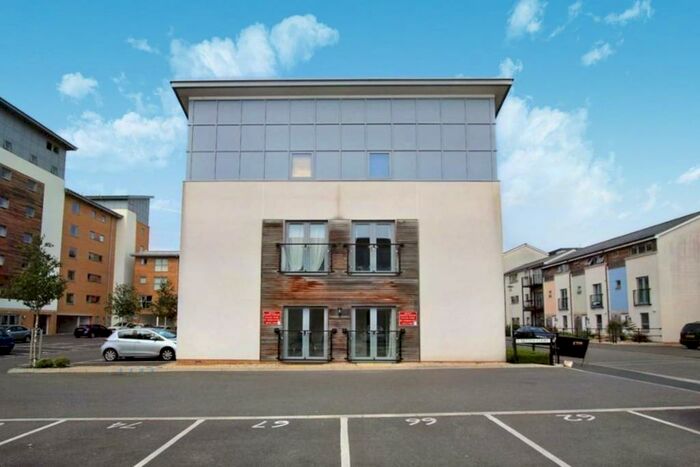 1 Bedroom Apartment To Rent In Mizzen Court, Portishead, Bristol, BS20