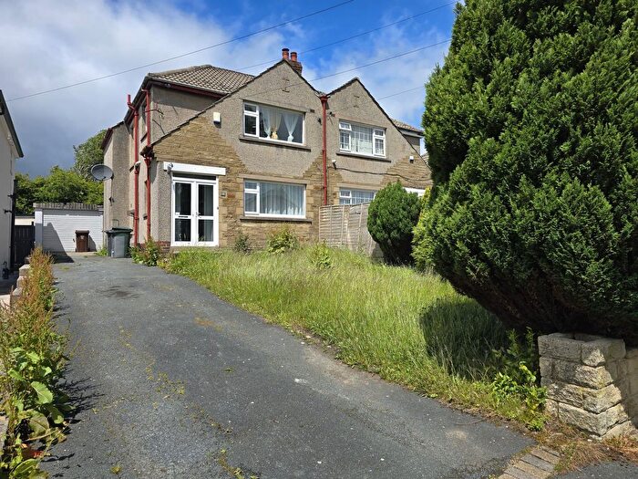 3 Bedroom Semi-Detached House For Sale In Canford Road, Allerton, Bradford, BD15
