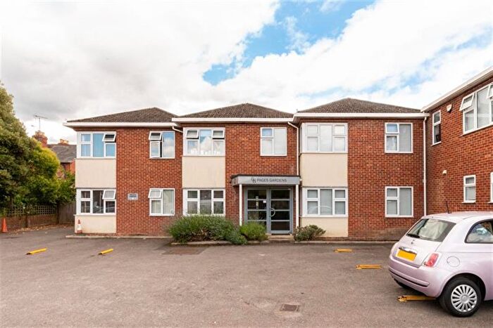 Studio To Rent In Pages Gardens, Reading, RG8