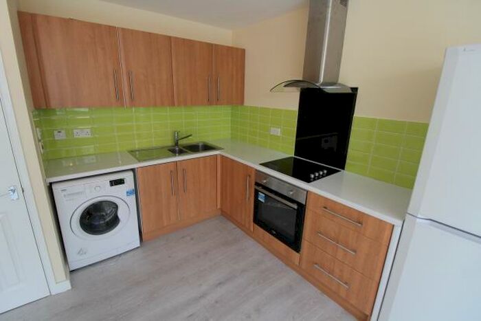 1 Bedroom Flat To Rent In Broadway, CF24