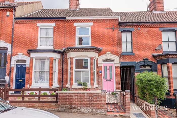 3 Bedroom Terraced House For Sale In Lincoln Street, Norwich, NR2