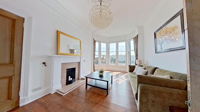 2 Bedroom Flat To Rent In Haymarket Terrace, Edinburgh, EH12