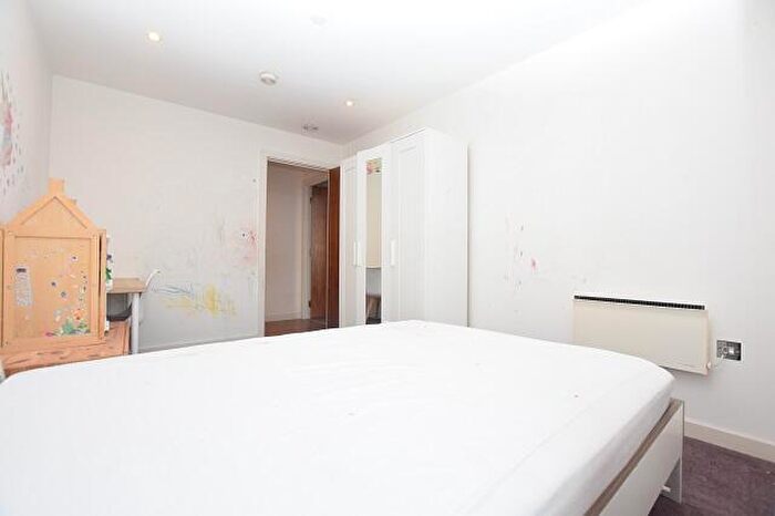 2 Bedroom Apartment To Rent In City Lofts St. Pauls, St. Pauls Square, Sheffield, S1