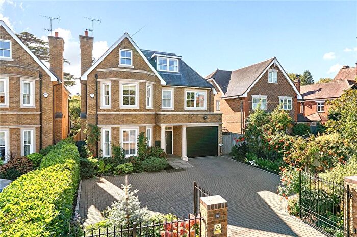 6 Bedroom Detached House For Sale In Beauchamp Road, East Molesey, KT8