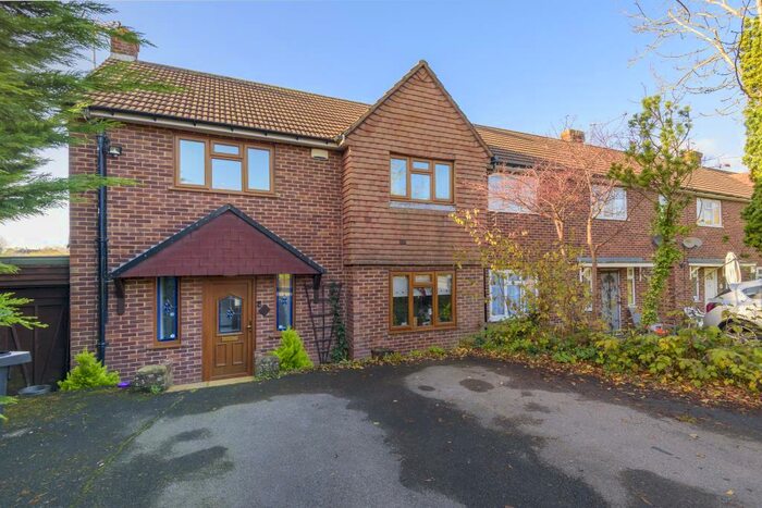 3 Bedroom Semi-Detached House To Rent In High Wycombe, Buckinghamshire, HP12