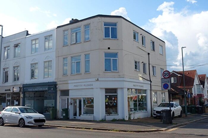 3 Bedroom Flat For Sale In Portland Road, Hove, BN3