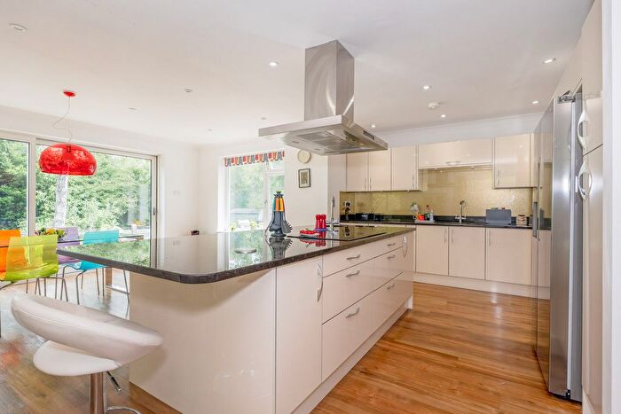 4 Bedroom Detached Bungalow For Sale In Ifoldhurst, Billingshurst, RH14