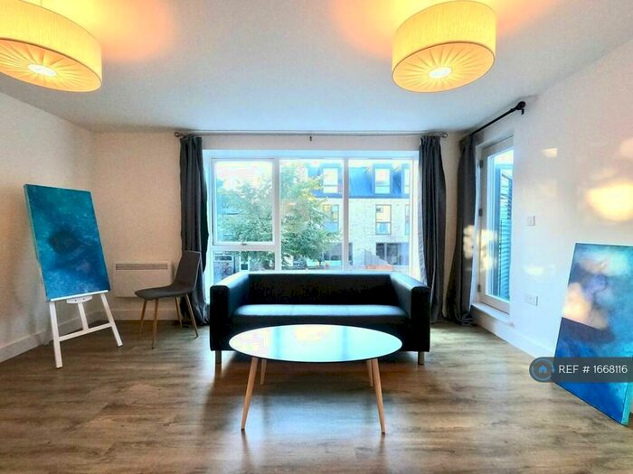 2 Bedroom Flat To Rent In , Cambridge, CB4