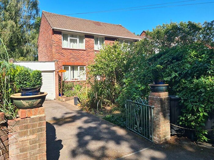 3 Bedroom Detached House For Sale In Priestlands Close, Woodlands, SO40
