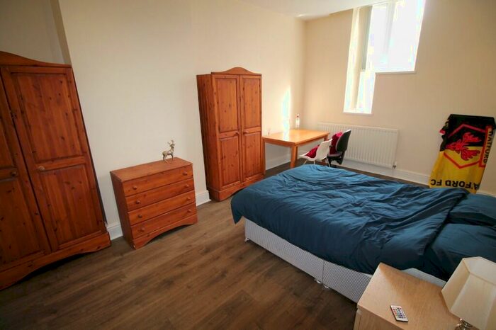 6 Bedroom Terraced House To Rent In Osborne Road, Newcastle Upon Tyne, NE2