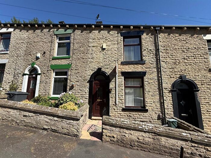 2 Bedroom Terraced House For Sale In Church Street East, Waterhead, Oldham, OL4