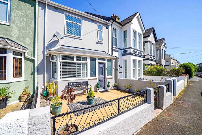 3 Bedroom Terraced House For Sale In Clarence Road, Torpoint, Cornwall, PL11