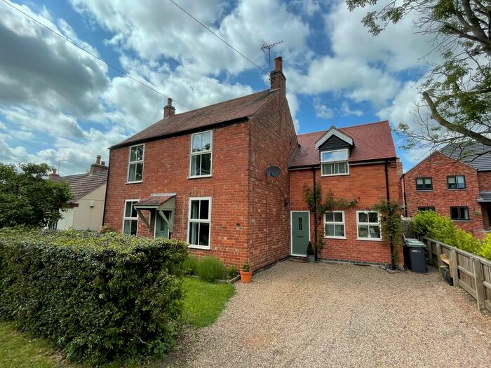 5 Bedroom Detached House For Sale In School Lane, North Scarle, LN6