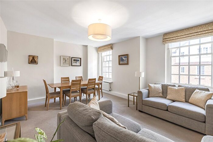 2 Bedroom Flat For Sale In Maclise House, Marsham Street, Westminster, London, SW1P