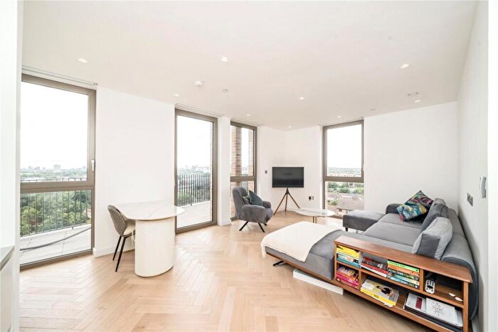 2 Bedroom Flat For Sale In Oberman Road, Willesden Green, NW10
