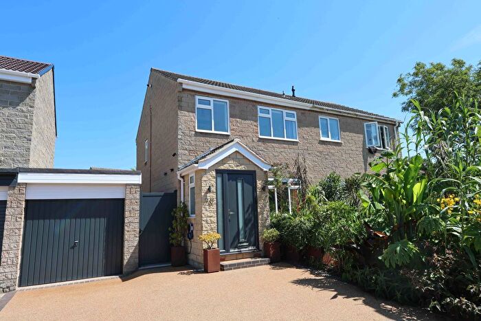 3 Bedroom Semi-Detached House For Sale In Bryant Gardens, Clevedon, BS21