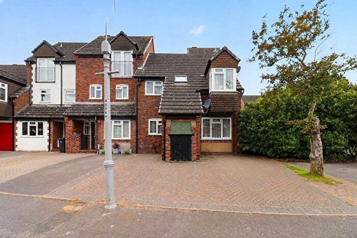 4 Bedroom End Of Terrace House For Sale In Scotts Hill Lane, Christchurch, BH23