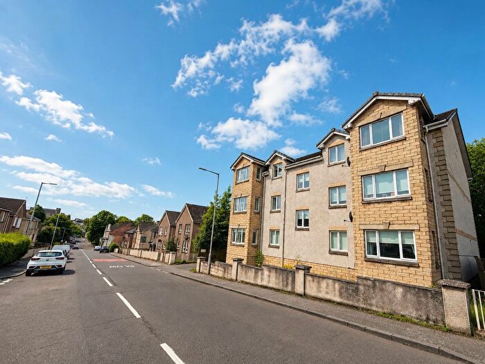 2 Bedroom Flat To Rent In Commonside Street, Airdrie, ML6