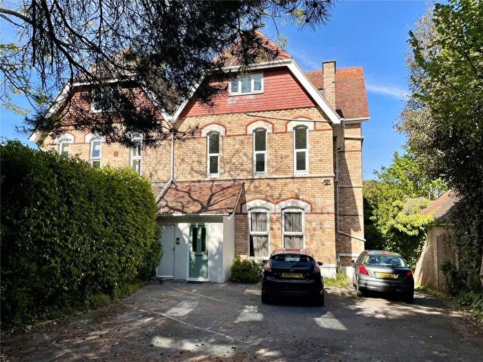 1 Bedroom Apartment For Sale In Bradburne Road, Bournemouth, Dorset, BH2
