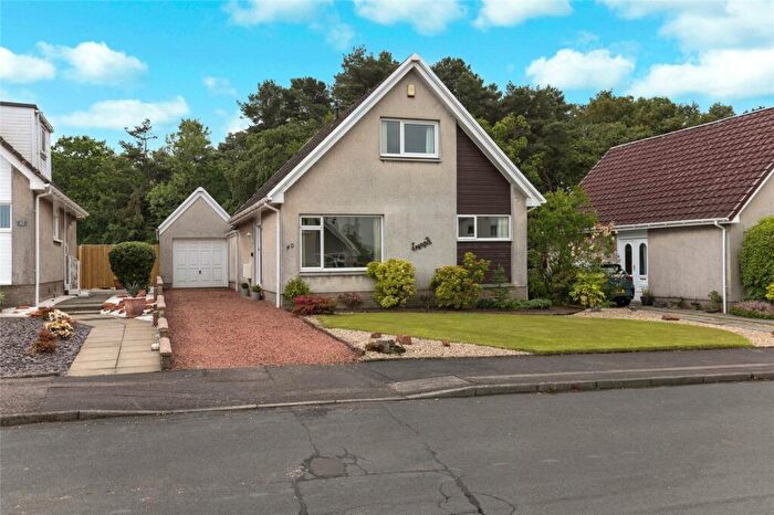 2 Bedroom Detached House For Sale In Crathie Drive, Glenmavis, Airdrie, North Lanarkshire, ML6