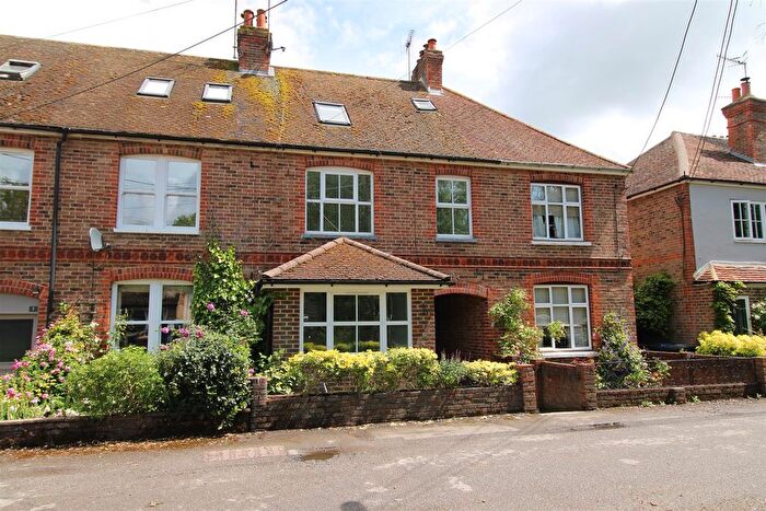 4 Bedroom Terraced House To Rent In Lawns Road, Rudgwick, RH12
