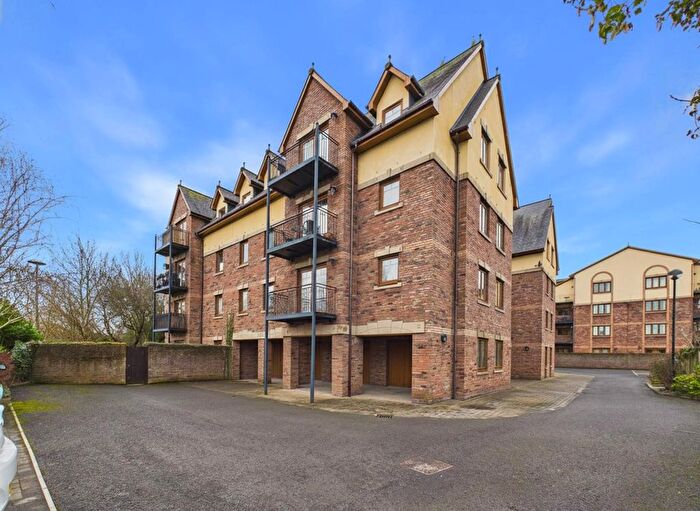 3 Bedroom Flat For Sale In Reiver Place, Carlisle, CA3