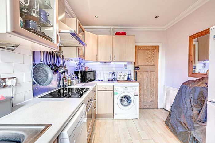 1 Bedroom Flat For Sale In Brunswick Road, Southend-on-Sea, SS1