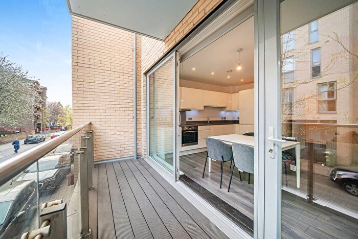 1 Bedroom Flat To Rent In Uncle New Cross, New Cross, London, SE14