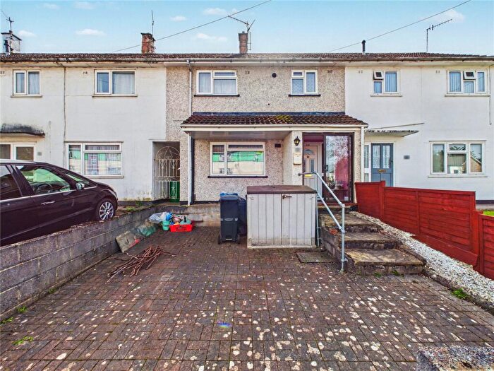 3 Bedroom Terraced House For Sale In Bishport Avenue, Bristol, BS13