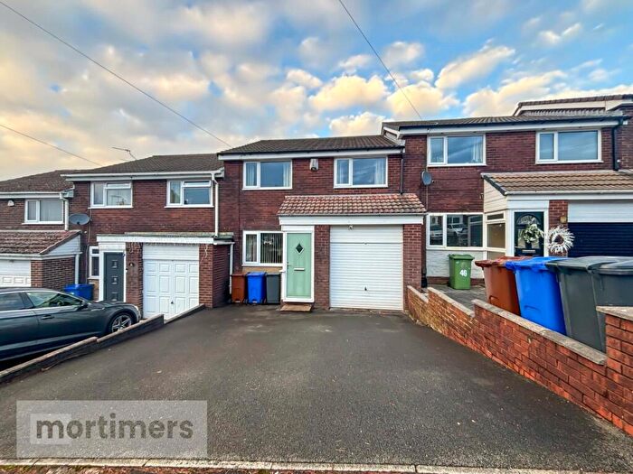 3 Bedroom Terraced House For Sale In Peel Mount, Blackburn, Lancashire, BB1
