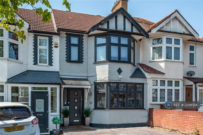 3 Bedroom Terraced House To Rent In Crownhill Road, Woodford Green, IG8