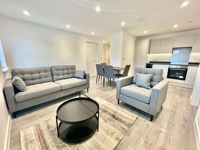 2 Bedroom Apartment To Rent In Alexandra Park, Willow Road, Leeds, LS4