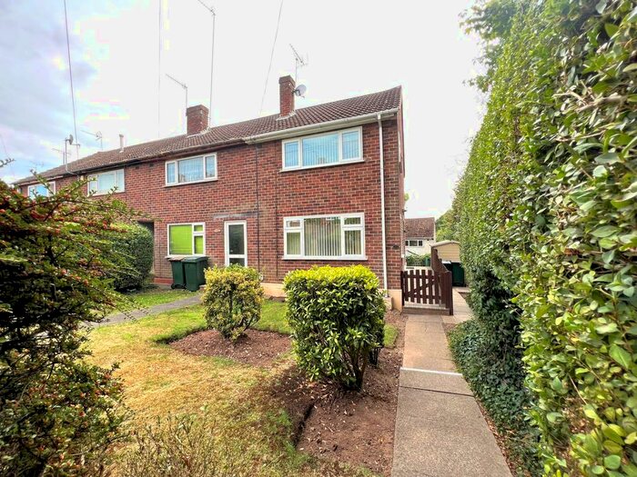 2 Bedroom End Of Terrace House To Rent In Flaunden Close, Allesley, Coventry, CV5