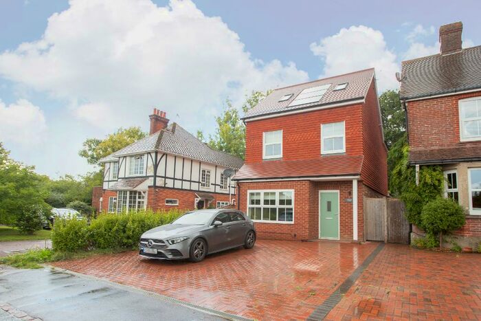 4 Bedroom Detached House To Rent In West End, Herstmonceux, East Sussex, BN27