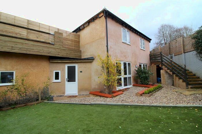 Studio To Rent In Canal Way, Reading, RG1