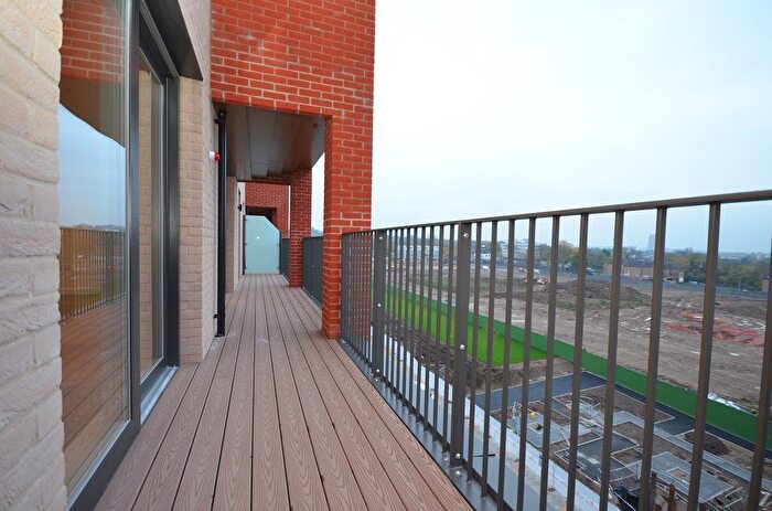 1 Bedroom Flat To Rent In Lismore Boulevard, Edgware, NW9