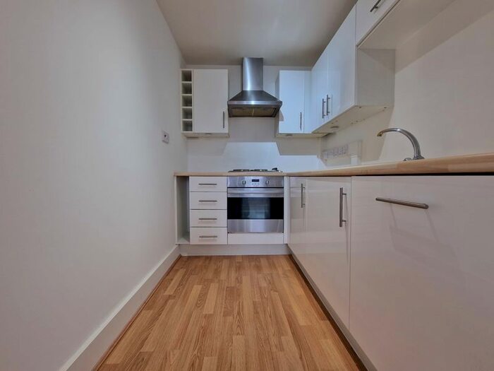 1 Bedroom Flat To Rent In Cowbridge Road East, Canton, Cardiff, CF11