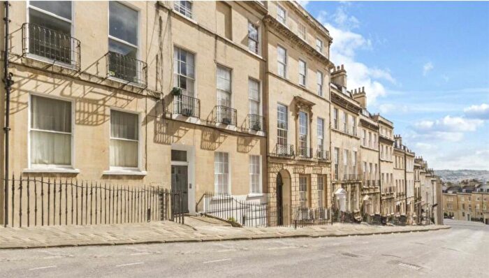 1 Bedroom Apartment For Sale In Park Street, Bath, Somerset, BA1