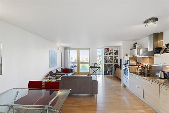 2 Bedroom Property To Rent In Farnsworth Court, West Parkside, London, SE10